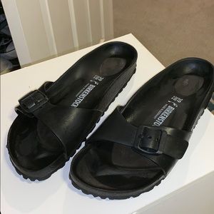Black Birkenstock’s